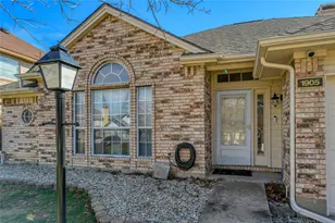 1905 Timberline Ln, Sherman, TX 75092 - Photo 2
