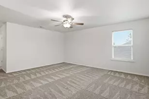 1356 N Cozumel St, Grand Prairie, TX 75051 - Photo 18