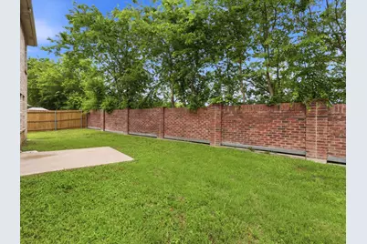 1356 N Cozumel Street, Grand Prairie, TX 75051 - Photo 26