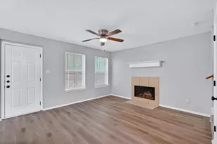 1250 Nancy Ln, Lancaster, TX 75134 - Photo 2