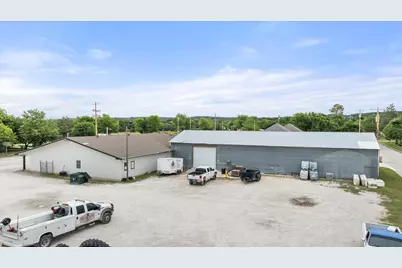 1409 Barnard Street, Glen Rose, TX 76043 - Photo 4