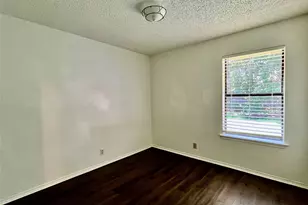 301 Joshua St, Denton, TX 76209 - Photo 12