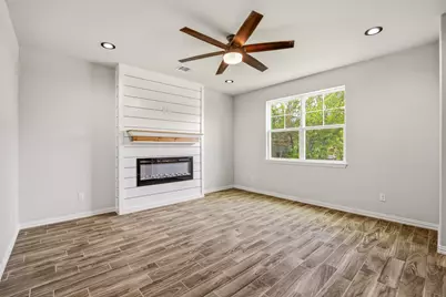 5721 San Jacinto Drive, Granbury, TX 76048 - Photo 10