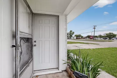 1001 Pioneer Road, Mesquite, TX 75149 - Photo 8