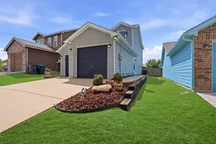 852 Village Point Ln, Fort Worth, TX 76108 - Photo 2