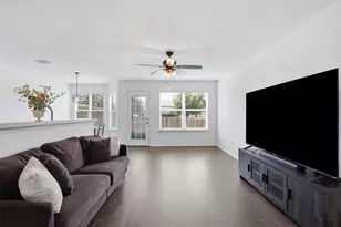 852 Village Point Ln, Fort Worth, TX 76108 - Photo 6