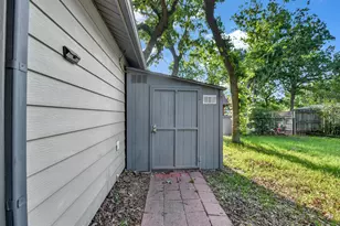 7521 Pawnee Trail, Lake Worth, TX 76135 - Photo 24