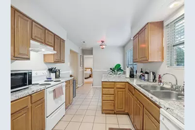 2111 Meredith Lane, Richardson, TX 75081 - Photo 12
