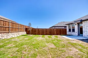 14013 Drover St, Pilot Point, TX 76258 - Photo 24