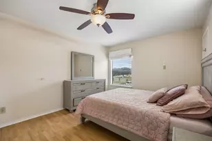 3129 Sondra Dr, Fort Worth, TX 76107 - Photo 14