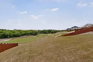 10813 Alta Sierra Dr, Benbrook, TX 76126 - Photo 32