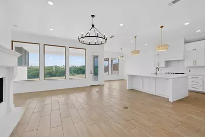 10813 Alta Sierra Drive, Benbrook, TX 76126 - Photo 4