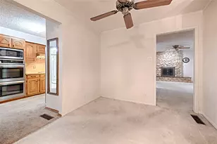 3705 Cranston Ct E, Irving, TX 75062 - Photo 4