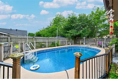3705 Cranston Court E, Irving, TX 75062 - Photo 14