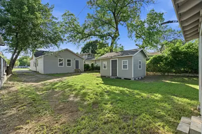 1710 Gould Avenue, Fort Worth, TX 76164 - Photo 28