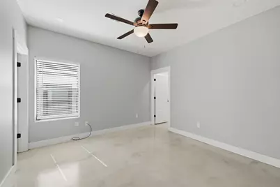 1309 S 5th Avenue #1309, Denison, TX 75021 - Photo 8