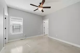 1309 S 5th Ave, Denison, TX 75021 - Photo 8