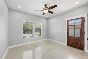 1309 S 5th Ave, Denison, TX 75021 - Photo 2