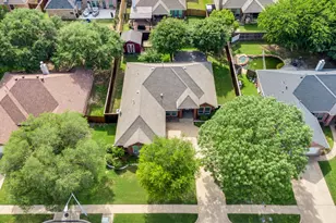 1631 Ross Dr, Midlothian, TX 76065 - Photo 8