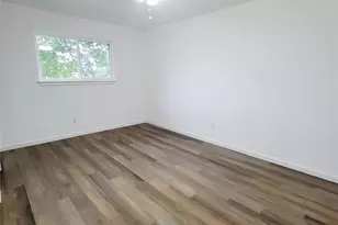 728 Arrowhead Cir, Garland, TX 75043 - Photo 18