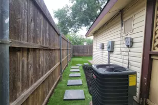 728 Arrowhead Cir, Garland, TX 75043 - Photo 24