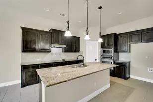 437 Whispering Willow Dr, Midlothian, TX 76065 - Photo 12