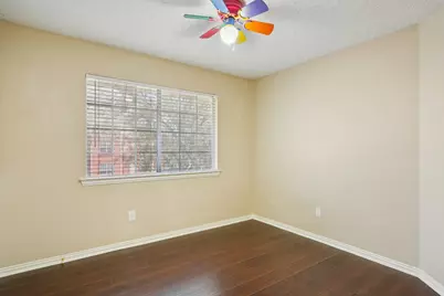 9354 Riverwalk Lane, Irving, TX 75063 - Photo 20