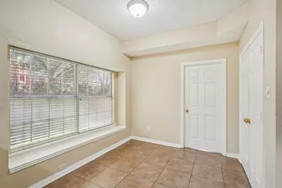 9354 Riverwalk Lane, Irving, TX 75063 - Photo 14