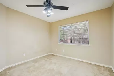 9354 Riverwalk Lane, Irving, TX 75063 - Photo 16