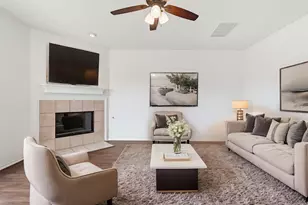 741 Kentucky Derby Ln, Fort Worth, TX 76179 - Photo 2