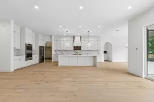 906 Cristler Ave, Dallas, TX 75223 - Photo 10