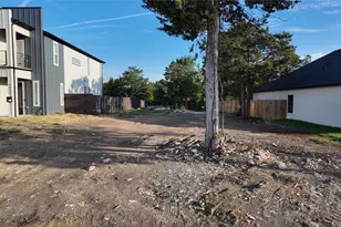 3917 Blue Ridge Blvd, Dallas, TX 75233 - Photo 1