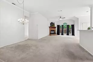 3711 Palmetto Ct, Denton, TX 76210 - Photo 6