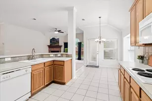 3711 Palmetto Ct, Denton, TX 76210 - Photo 12