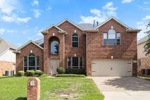 306 Dover Heights Trail, Mansfield, TX 76063 - Photo 2
