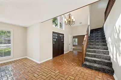 804 Firewheel Trail, Fort Worth, TX 76112 - Photo 4