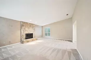 804 Firewheel Trail, Fort Worth, TX 76112 - Photo 6