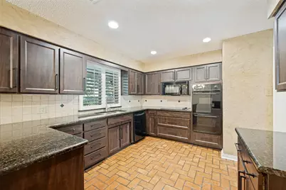 804 Firewheel Trail, Fort Worth, TX 76112 - Photo 12