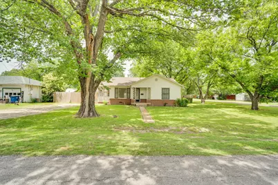 506 E Waco Street, Ennis, TX 75119 - Photo 30