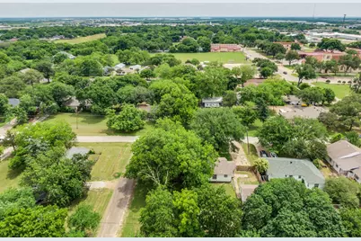 506 E Waco Street, Ennis, TX 75119 - Photo 34