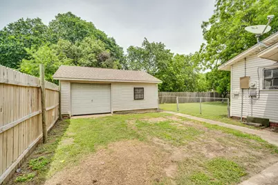 506 E Waco Street, Ennis, TX 75119 - Photo 26