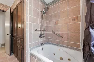 3405 Country Club Rd, Pantego, TX 76013 - Photo 10