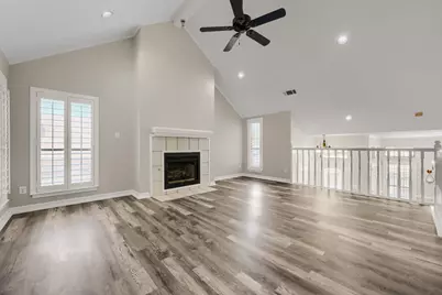 100 Coventry Court, Irving, TX 75061 - Photo 2