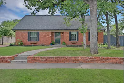 1710 Hilltop Lane, Pantego, TX 76013 - Photo 8