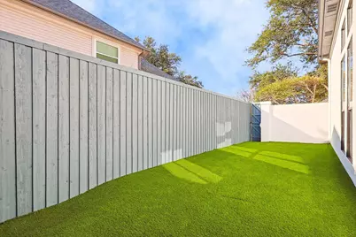 18716 Thorntree Lane, Dallas, TX 75252 - Photo 38