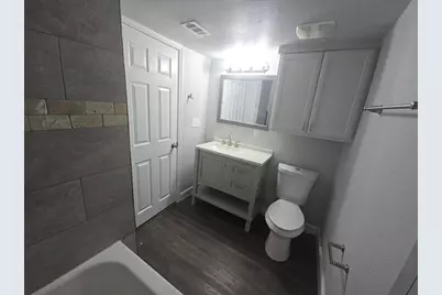 621 E 8th Street, Bonham, TX 75418 - Photo 10