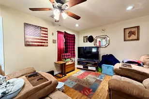 701 W Mulberry St, Denton, TX 76201 - Photo 2