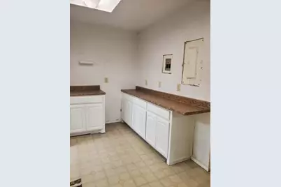 107 Main Street, Ennis, TX 75119 - Photo 18