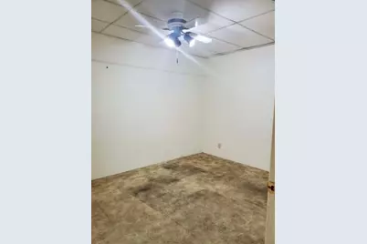 107 Main Street, Ennis, TX 75119 - Photo 8