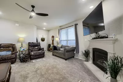 641 Godley, Godley, TX 76044 - Photo 4